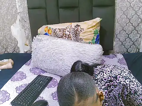 InnocentSlut301 online show from 12/14/25, 07:40