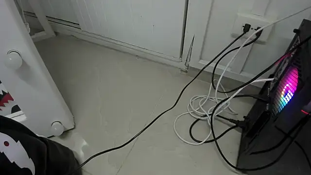 Snapshot of khris__evans chatting on 04/13/26, 11:16 khris evans online show from 04/13/26, 11:16