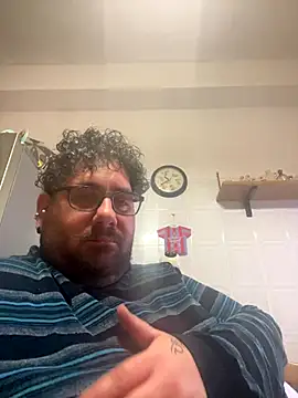 Snapshot of P0rco89 chatting on 01/06/26, 11:40 P0rco89 online show from 01/06/26, 11:40