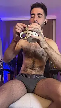 Snapshot of _YOURHERO chatting on 01/16/26, 12:14 YOURHERO online show from 01/16/26, 12:14