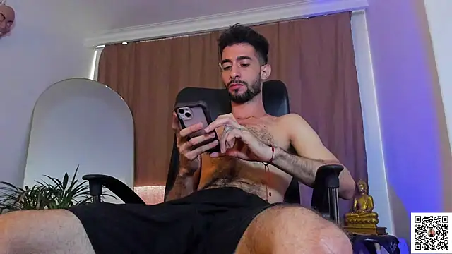 Snapshot of _YOURHERO chatting on 02/08/26, 05:38 YOURHERO online show from 02/08/26, 05:38