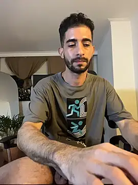 Snapshot of _YOURHERO chatting on 02/21/26, 04:57 YOURHERO online show from 02/21/26, 04:57