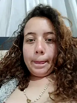 Snapshot of cata-BigAss chatting on 12/18/25, 01:44 cata-BigAss online show from 12/18/25, 01:44