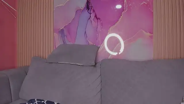 TiifanyGrey online show from 04/08/26, 01:44