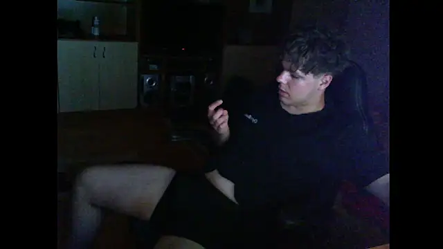 GymGuy0505 online show from 05/25/26, 09:43