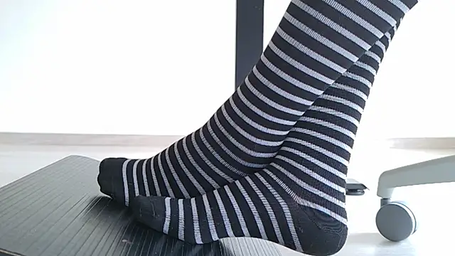 Feetbeth online show from 05/28/26, 03:53