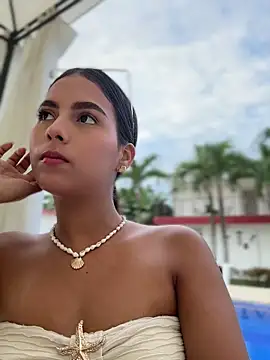 Valeria-escobar online show from 05/21/26, 11:39