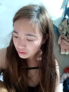 little-effy online show from 03/08/26, 07:50