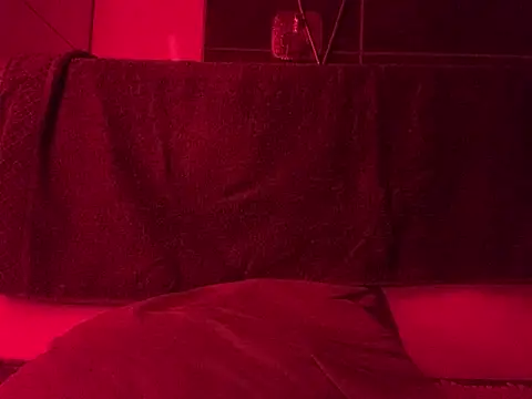 slightlycuriouss online show from 03/26/26, 01:55