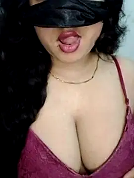 nosrat014 online show from 04/03/26, 08:12