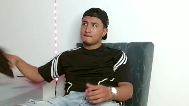 kyro estrada online show from 04/13/26, 01:00