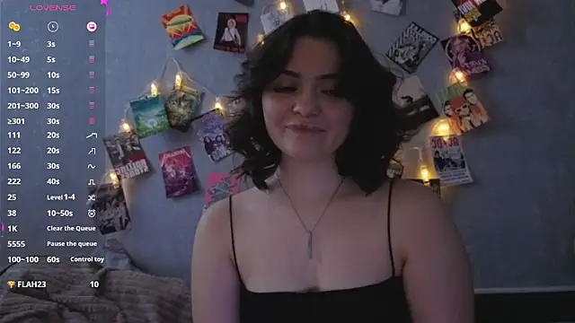 Snapshot of YummyTira chatting on 02/06/26, 06:29 YummyTira online show from 02/06/26, 06:29