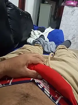 Alexanderreal23 online show from 02/04/26, 07:14