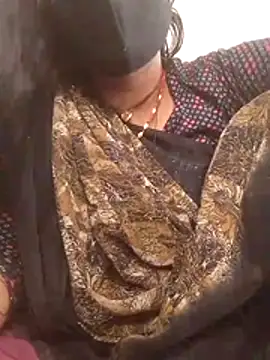 Aaisha 01 online show from 04/04/26, 09:51