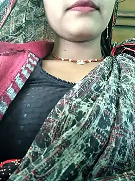 Snapshot of Aanshi_01 chatting on 01/06/26, 06:28 Aanshi 01 online show from 01/06/26, 06:28