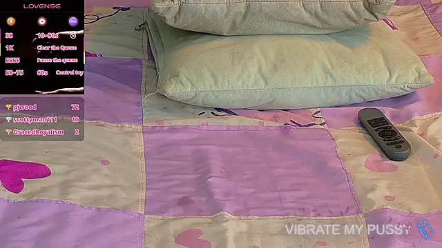 Snapshot of bella_moonlight_cr chatting on 03/02/26, 05:08 bella moonlight cr online show from 03/02/26, 05:08