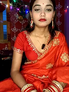 Sweet-priyaa online show from 04/25/26, 08:17