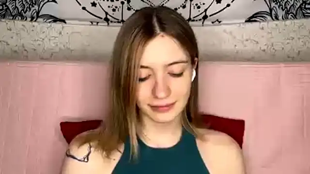 Shining Robi online show from 02/17/26, 12:34