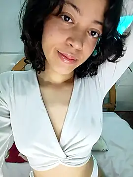 angel fresita online show from 01/11/26, 04:23