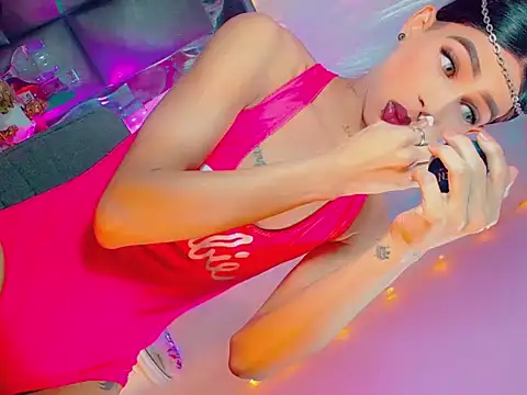 agathaferrer3 online show from 02/12/26, 05:24