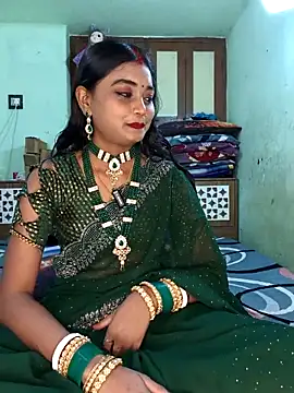 Hot-priyaa1 online show from 01/14/26, 05:07