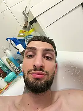 Juliann69Ramiro online show from 07/03/26, 10:38