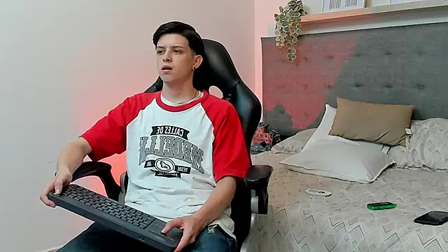 sebastamayo  online show from 02/26/26, 05:28