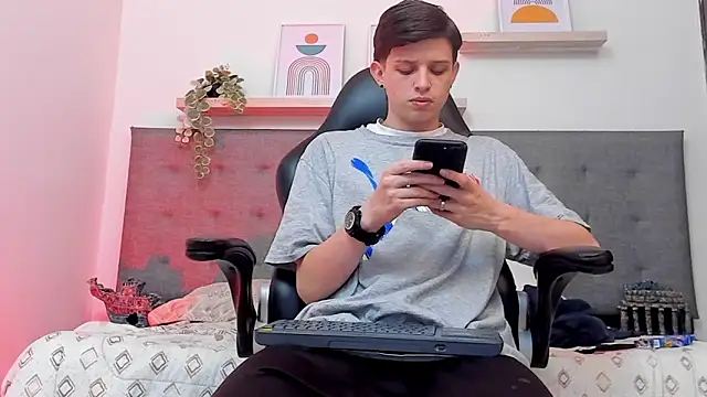 sebastamayo  online show from 03/05/26, 06:09