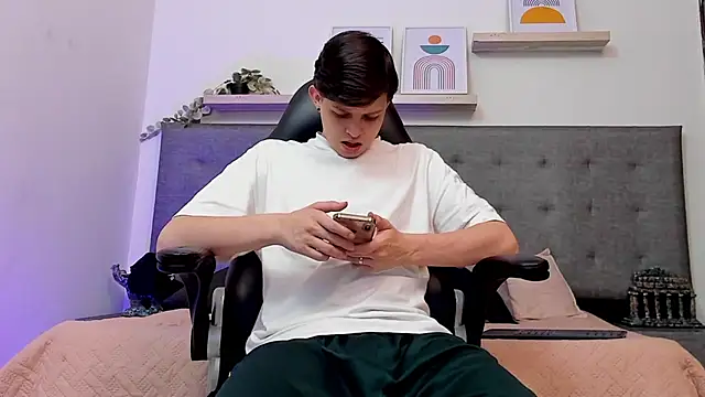 sebastamayo  online show from 03/19/26, 08:07