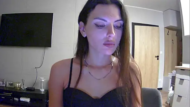 Snapshot of Addisonadore chatting on 07/15/26, 08:58 Addisonadore online show from 07/15/26, 08:58