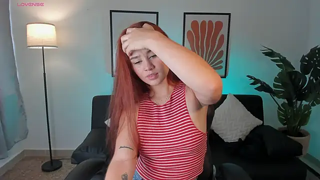 Amelia Saenz  online show from 05/07/26, 08:25