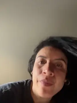 Lena-Williamss online show from 12/18/25, 08:26