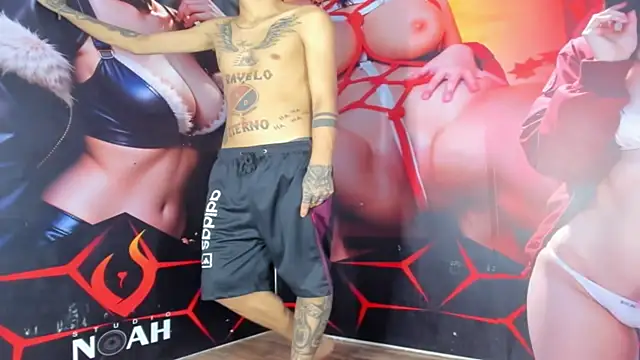 Snapshot of PrincessForHotBoys chatting on 12/14/25, 02:39 PrincessForHotBoys online show from 12/14/25, 02:39