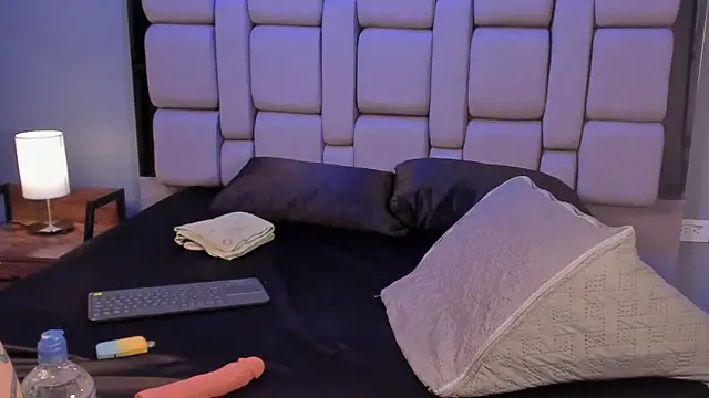 Belanny online show from 04/01/26, 04:35