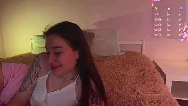 Snapshot of Alice_Blissful chatting on 12/19/25, 06:53 Alice Blissful online show from 12/19/25, 06:53