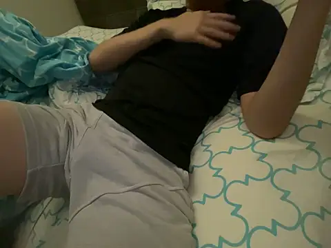 YourBoYyyyyyyy online show from 02/04/26, 08:36