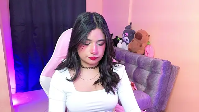 bonnieTaylor1 online show from 12/20/25, 04:52