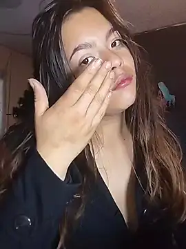 Snapshot of Krolaykate chatting on 12/17/25, 11:38 Krolaykate online show from 12/17/25, 11:38