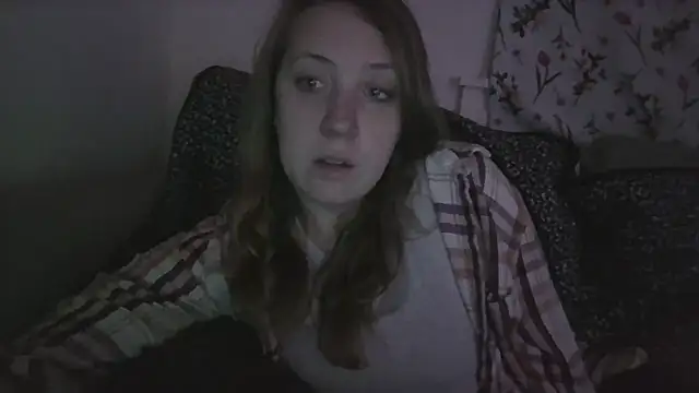 Snapshot of dixielover1229 chatting on 12/20/25, 02:29 dixielover1229 online show from 12/20/25, 02:29