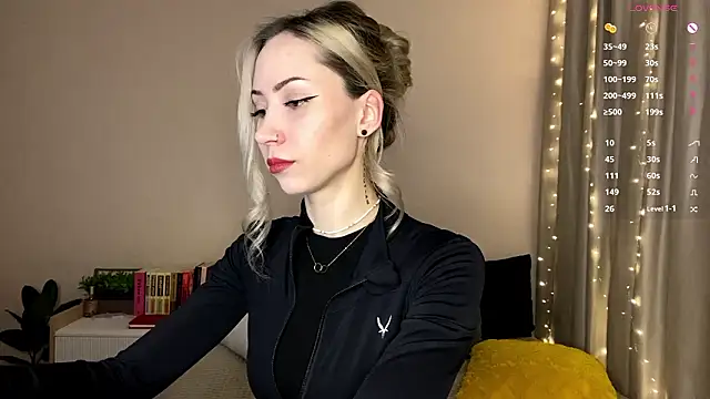 sun under skyy online show from 03/17/26, 02:38