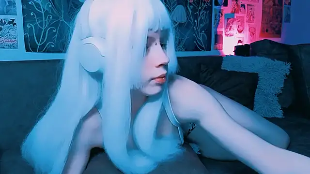 PeacchyPawss online show from 02/25/26, 09:24