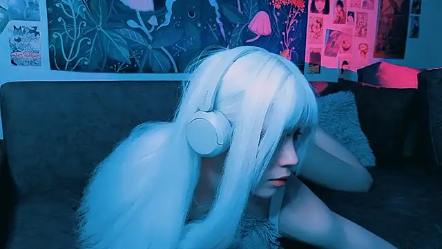 PeacchyPawss online show from 03/23/26, 08:24