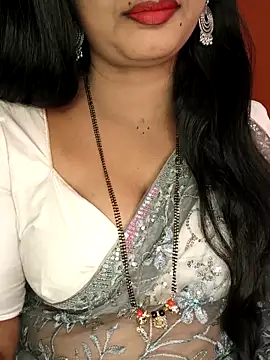 Rachu love online show from 03/04/26, 10:10