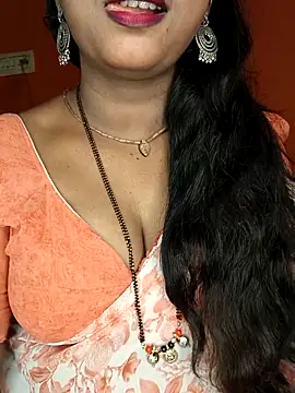 Snapshot of Rachu_love chatting on 06/23/26, 08:56 Rachu love online show from 06/23/26, 08:56