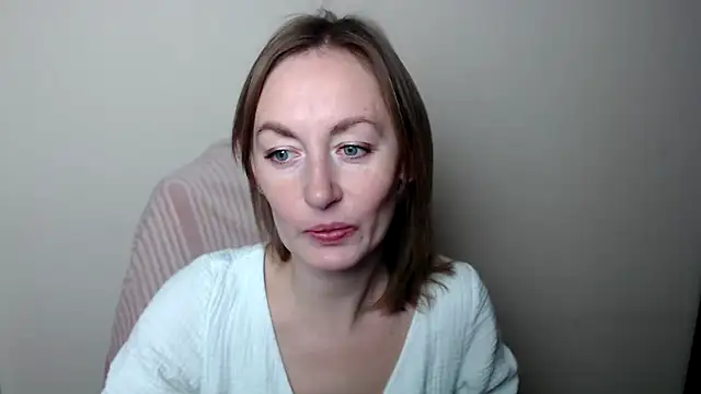 LiaSeass  online show from 02/15/26, 11:41