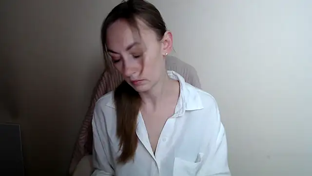 LiaSeass  online show from 06/17/26, 11:56