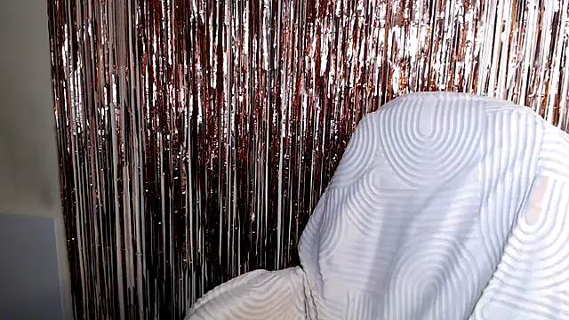 LiaSeass  online show from 07/07/26, 01:04