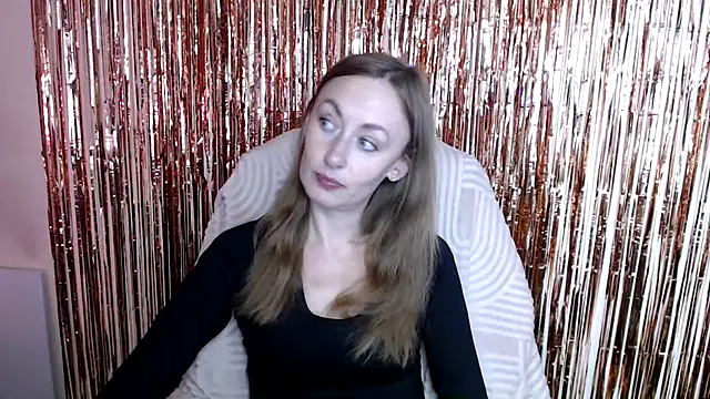 LiaSeass  online show from 07/11/26, 12:41