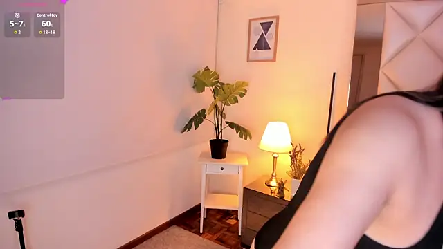 LizzCarter  online show from 07/14/26, 11:16