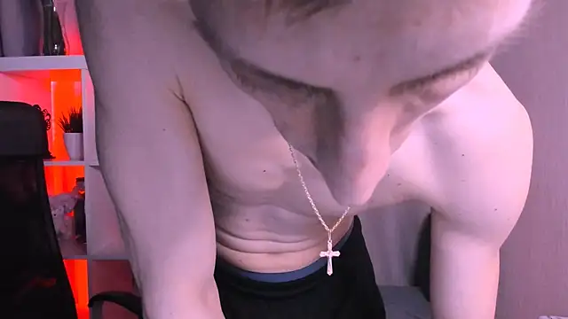 Snapshot of tommy_cabrio chatting on 12/17/25, 03:18 tommy cabrio online show from 12/17/25, 03:18